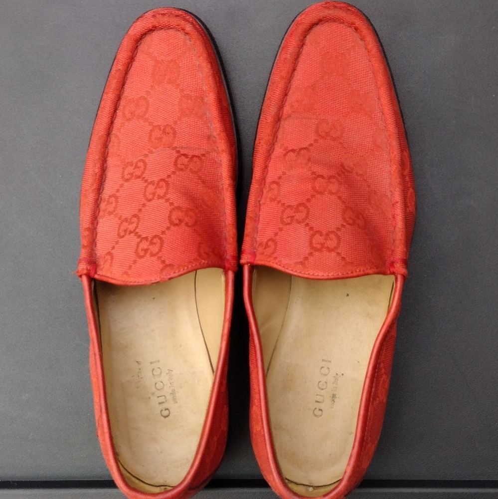 Gucci Authentic Red Signature Slip-On Loafers